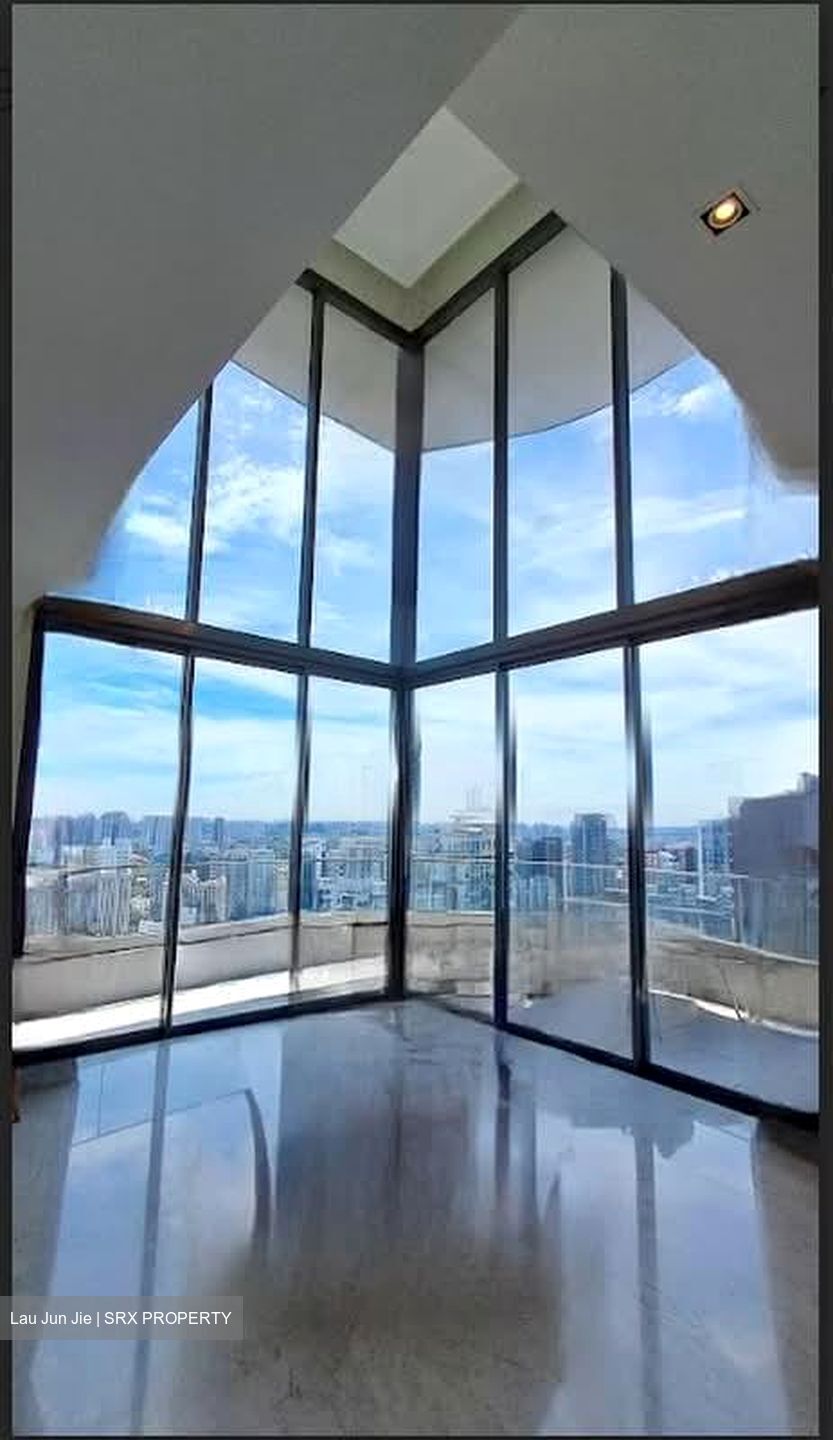 New Futura (D9), Condominium #568136401